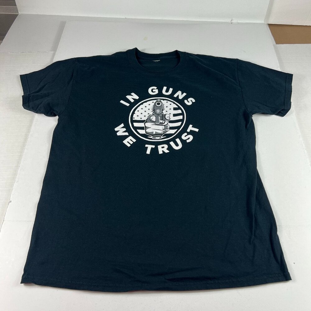 In Guns We Trust Shirt Adult Medium Black Faded Graphic Print Short Sleeve Tee